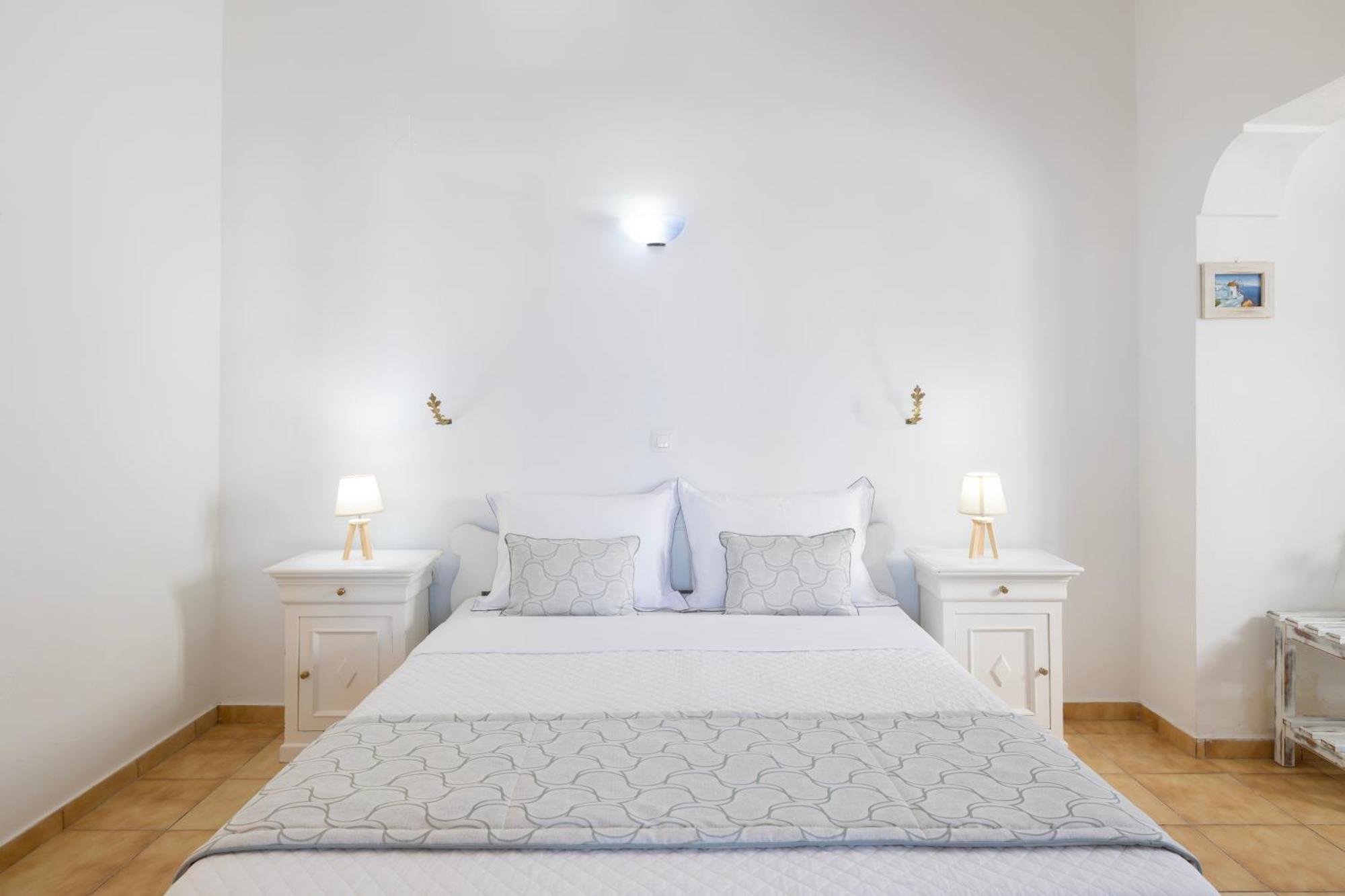 Vrachia Studios & Apartments Oía Dış mekan fotoğraf