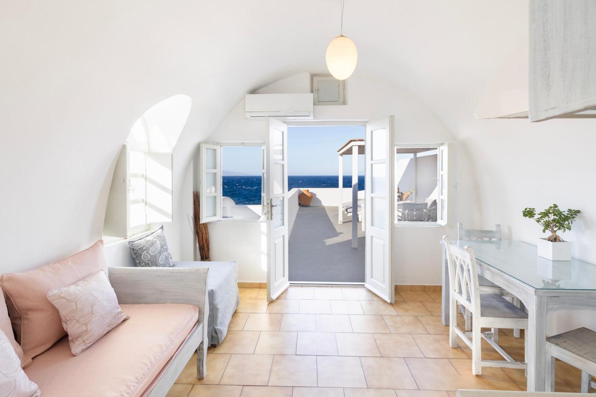 Vrachia Studios & Apartments Oía Dış mekan fotoğraf