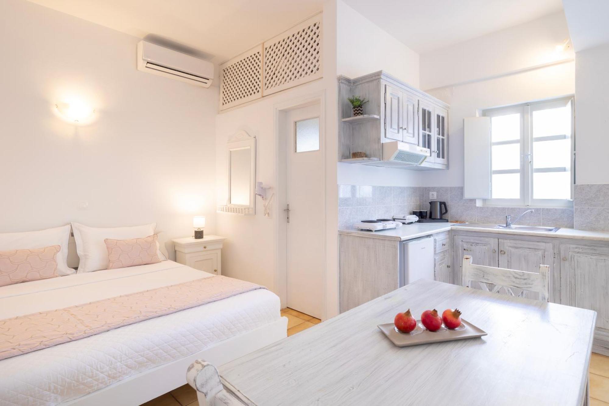 Vrachia Studios & Apartments Oía Dış mekan fotoğraf