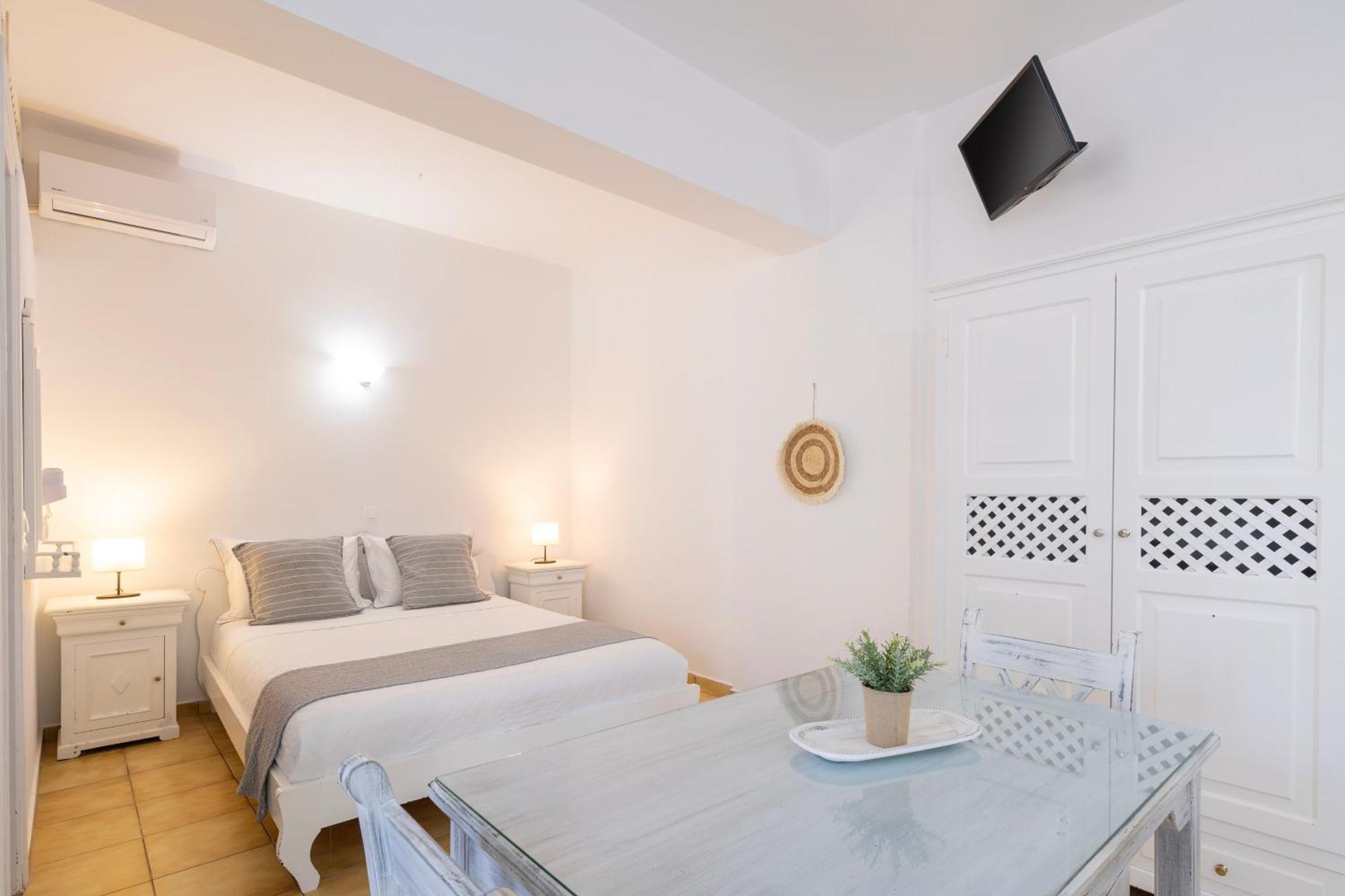 Vrachia Studios & Apartments Oía Dış mekan fotoğraf