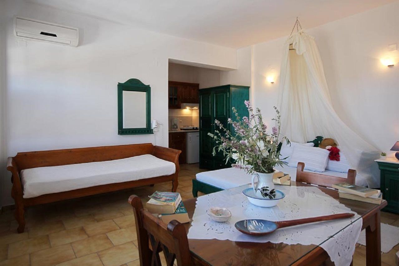 Vrachia Studios & Apartments Oía Dış mekan fotoğraf